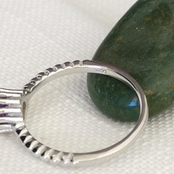New lavender amethyst sterling silver ring size 6 - Picture 3 of 5